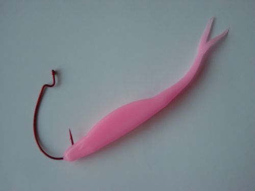 hook in the head of the fluke