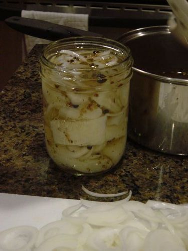 Finished non-spicy pint jar